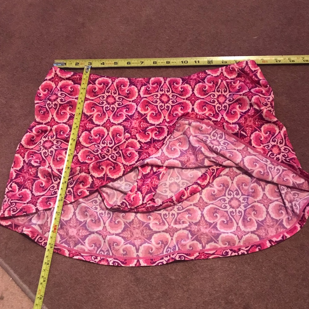 Jacqueline Smith pink 2-piece bikini halter type top & skirted bottom - Picture 12 of 13